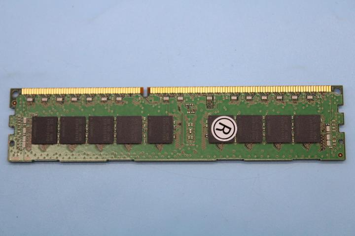 IBM 8GB (1x8GB 2Rx8 1.5V) PC3-1490 00D5042-RFB – Reacondicionado