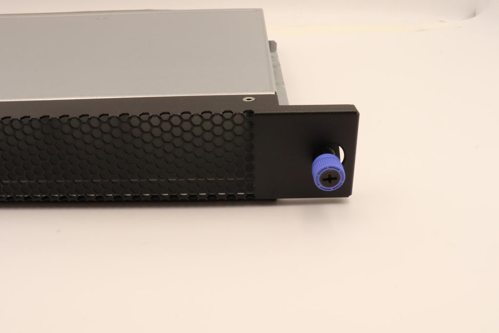 RackSwitch G8272 Kit with