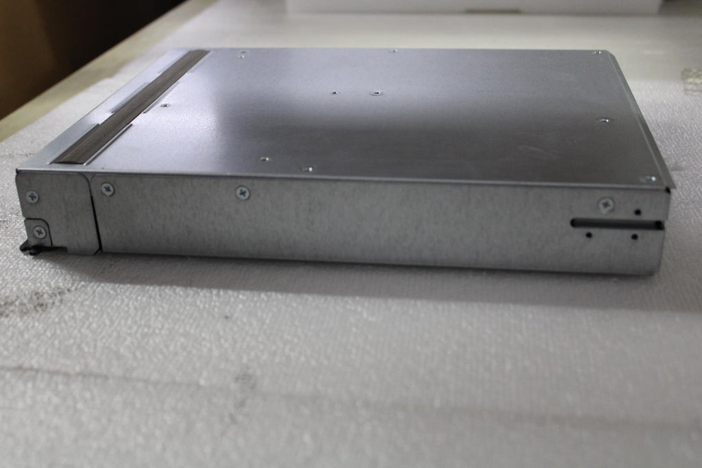 IBM Fuente de alimentación de 585W 00W1521-RFB – Reacondicionado