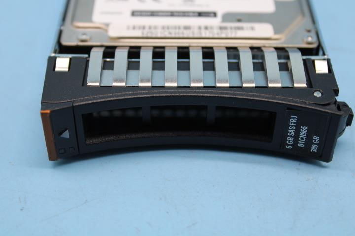 300GB 6Gbps SAS SFF hot swap