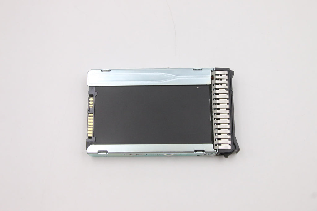 ThinkSystem 2.5in PM1635a