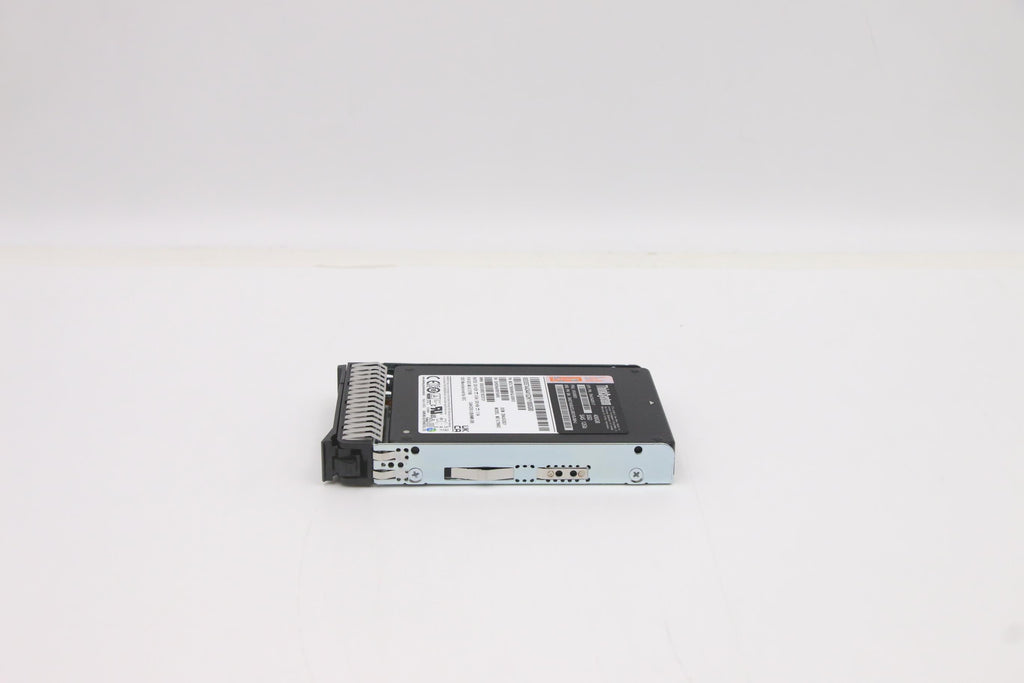 ThinkSystem 2.5in PM1635a