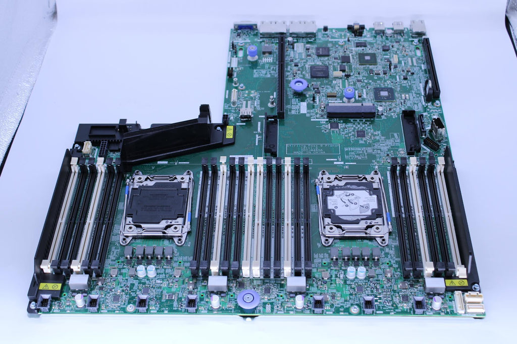 IBM X3550 M5 System Board 01KN187-RFB – Reacondicionado