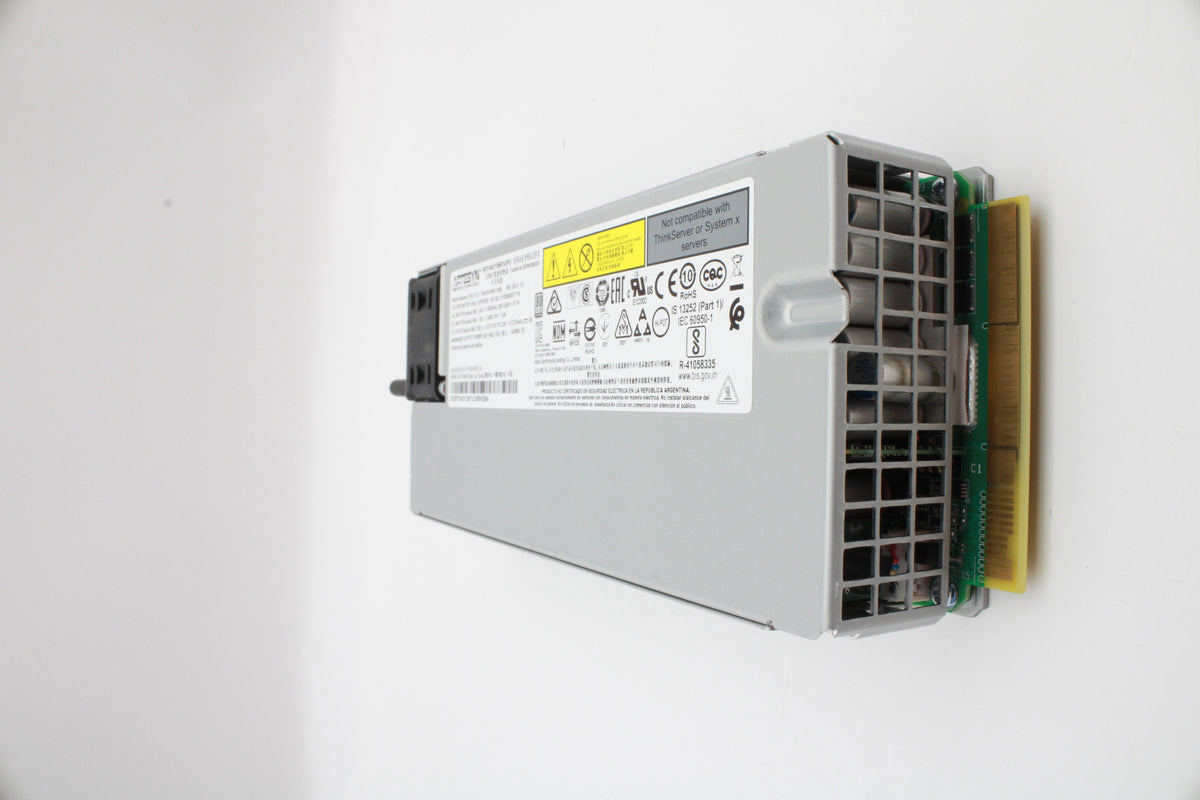 ThinkSystem 1600W (230V)