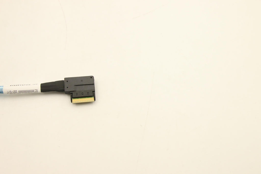 Lenovo 190mm PCIe Gen4 SL x8 to MCIO 02YE470-RFB – Reacondicionado vista 3