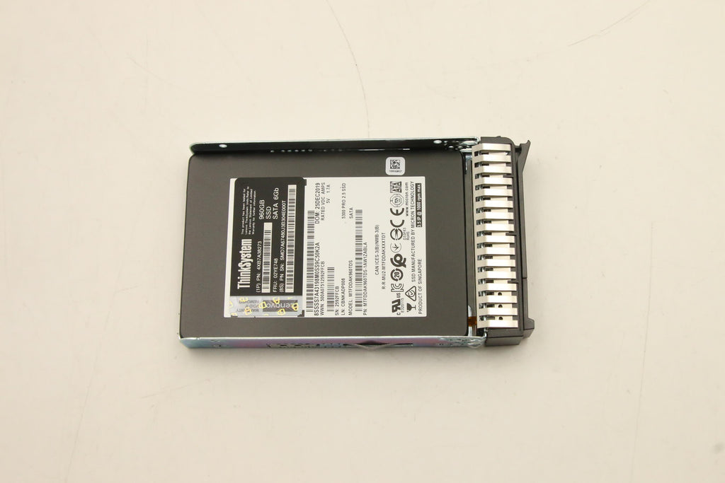 ThinkSystem 2.5in Multi
