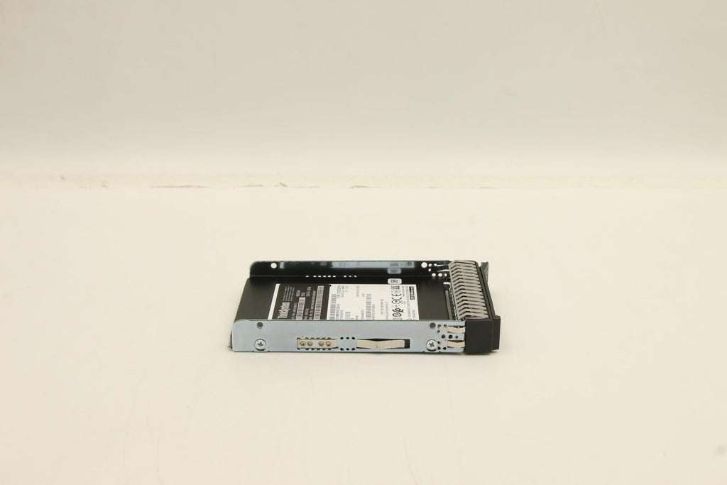 ThinkSystem 2.5in Multi