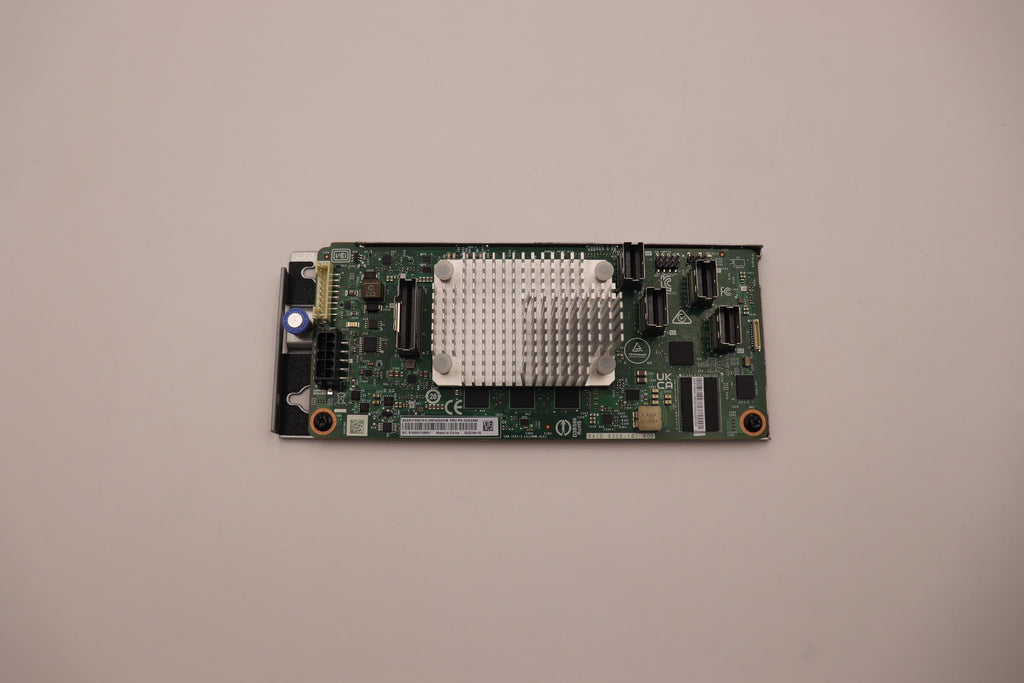 ThinkSystem RAID 9350-16i 4GB