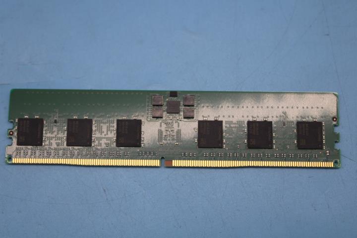 MEMORY S M321R2GA3PB0-CWM