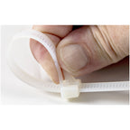 StarTech.com CBMZTRB8 presilla Brida reutilizable Nylon, Plástico Blanco (5)