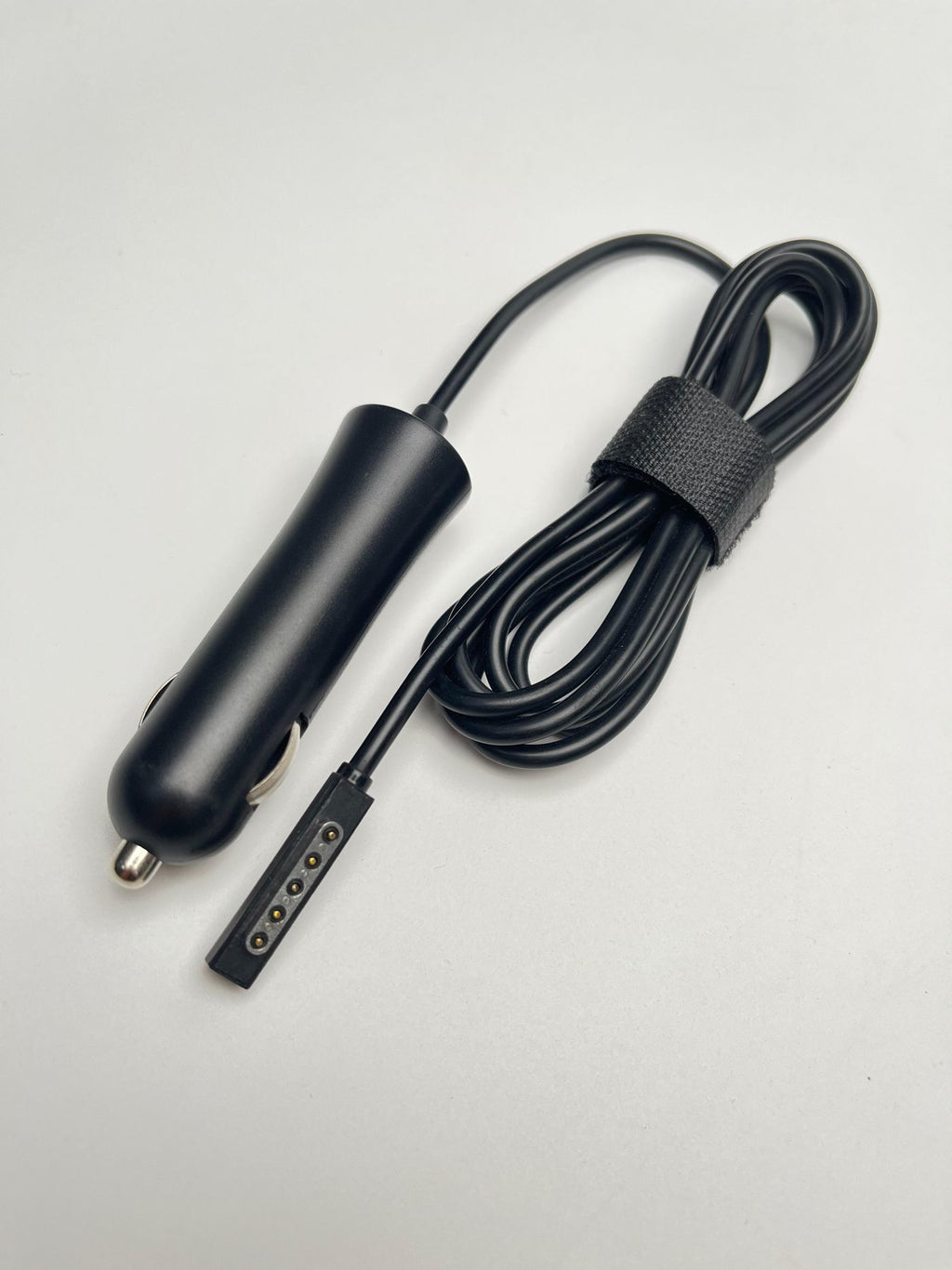 CoreParts MSPT2000C adaptador e inversor de corriente Interior 43 W Negro (4)