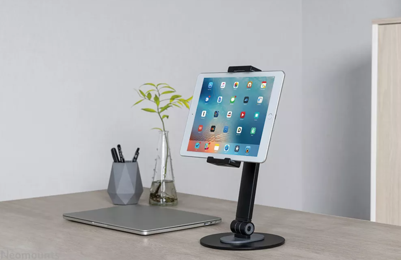 Soporte fijo mesa tablet Neomounts (7)