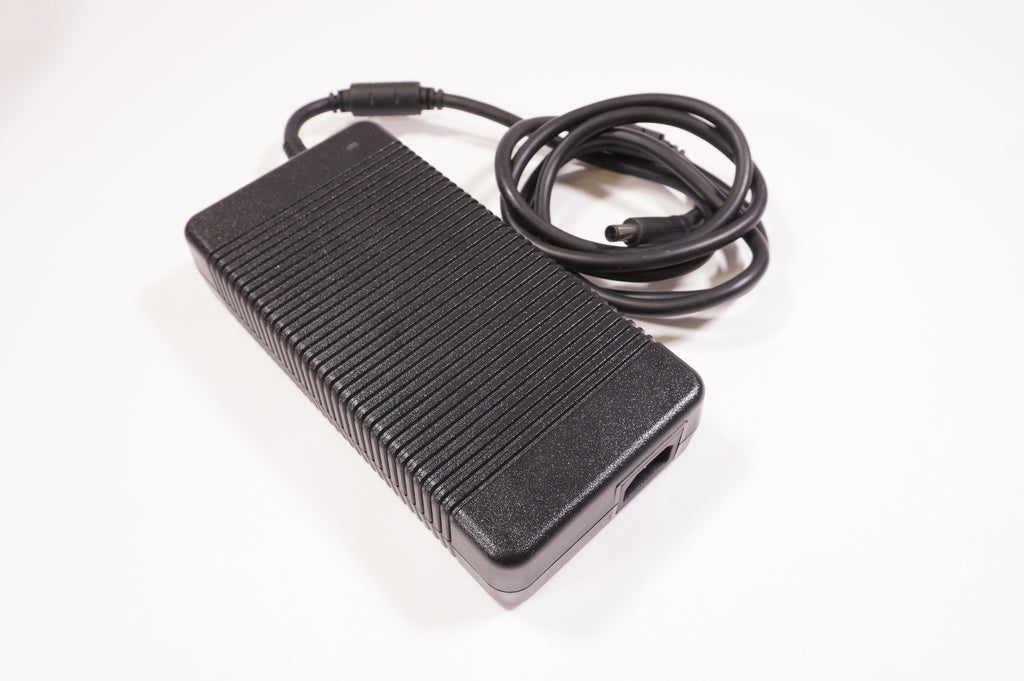 Dell Adaptador de alimentación de CA de 330W para 1MDV8 (2)