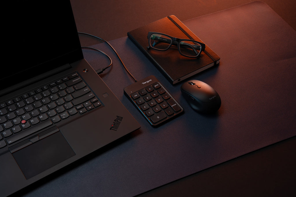 Targus AKP13GL teclado numérico Universal USB Negro (8)