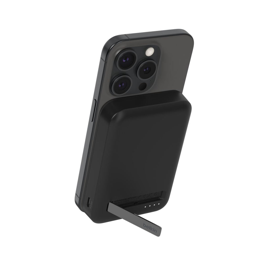 Belkin BoostCharge Pro 8000 mAh Wireless charging Black (8K MAGSAFE POWERBANK W KICKSTAND BLK)