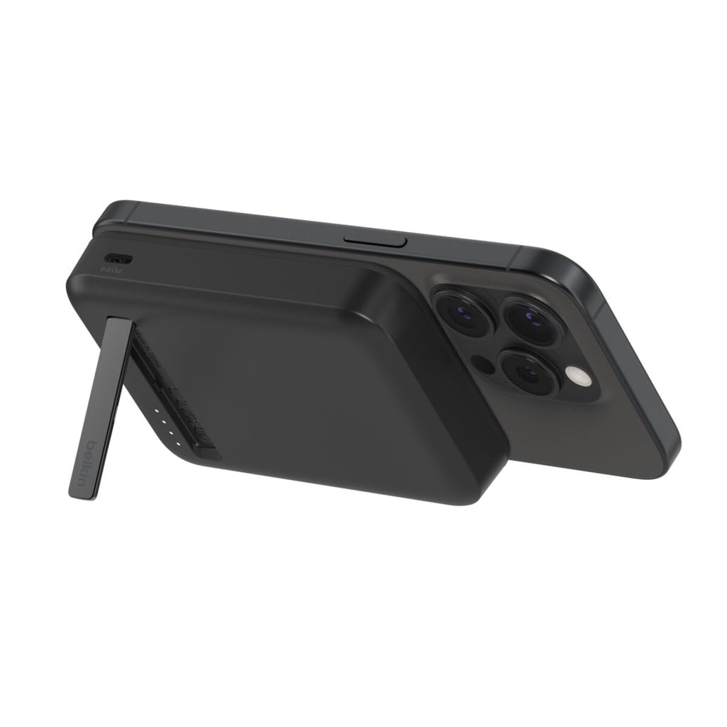 Belkin BoostCharge Pro 8000 mAh Wireless charging Black (8K MAGSAFE POWERBANK W KICKSTAND BLK)