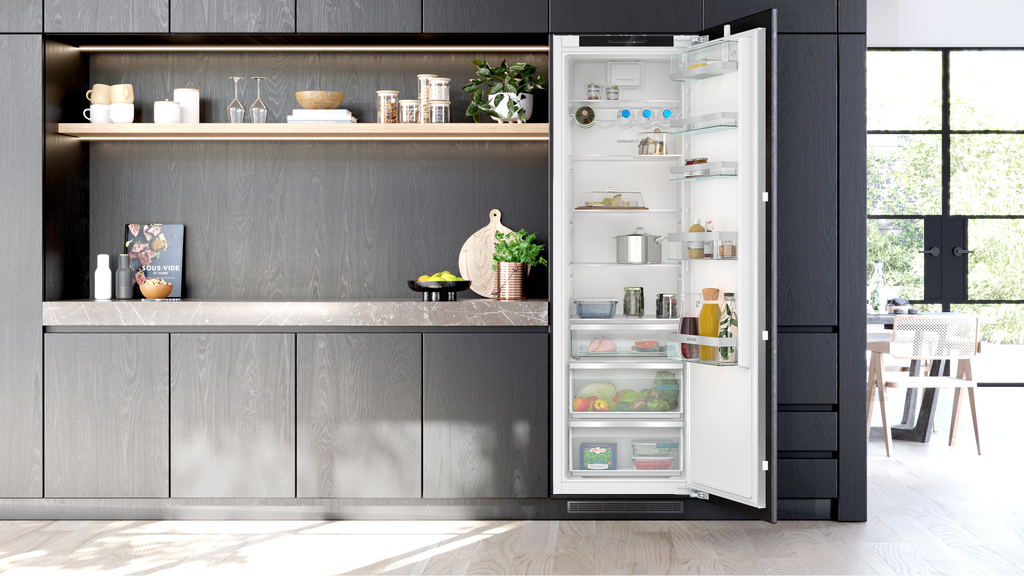 Siemens iQ500 KI81RADD0 fridge Built-in 310 L
