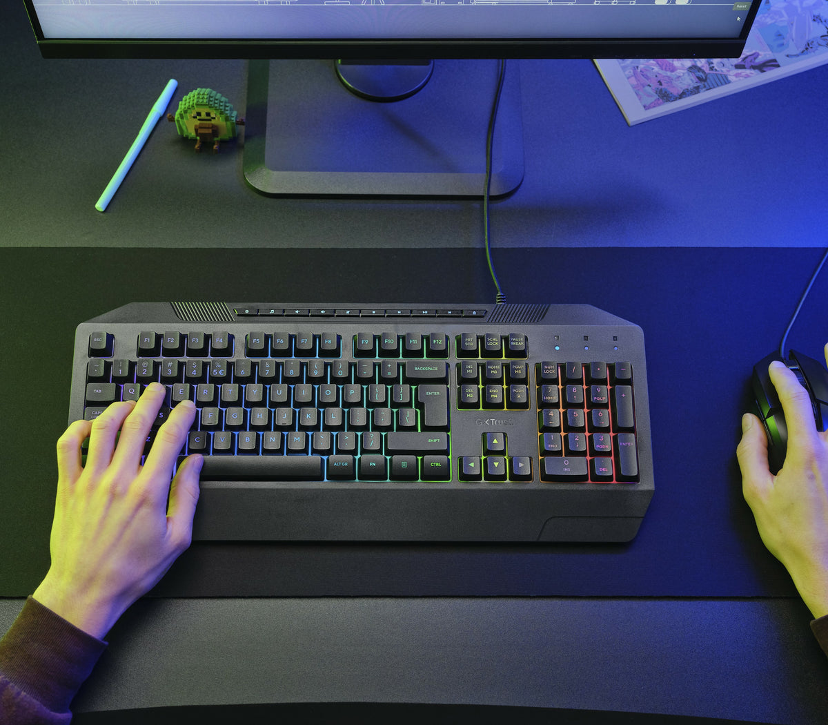Trust GXT 836 Evocx teclado Juego USB QWERTY Inglés del Reino Unido Negro (7)