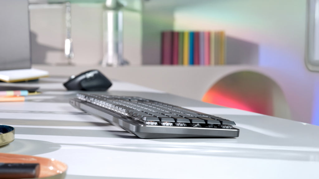 Logitech 920-010755 teclado Oficina RF Wireless + Bluetooth QWERTY Nórdico Grafito (4)