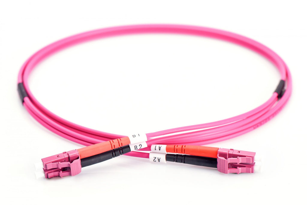 DIGITUS Fiber Optic Patch Cord LC to LC Multimode OM4 - 2m Duplex color RAL4003 Length 2m (4)