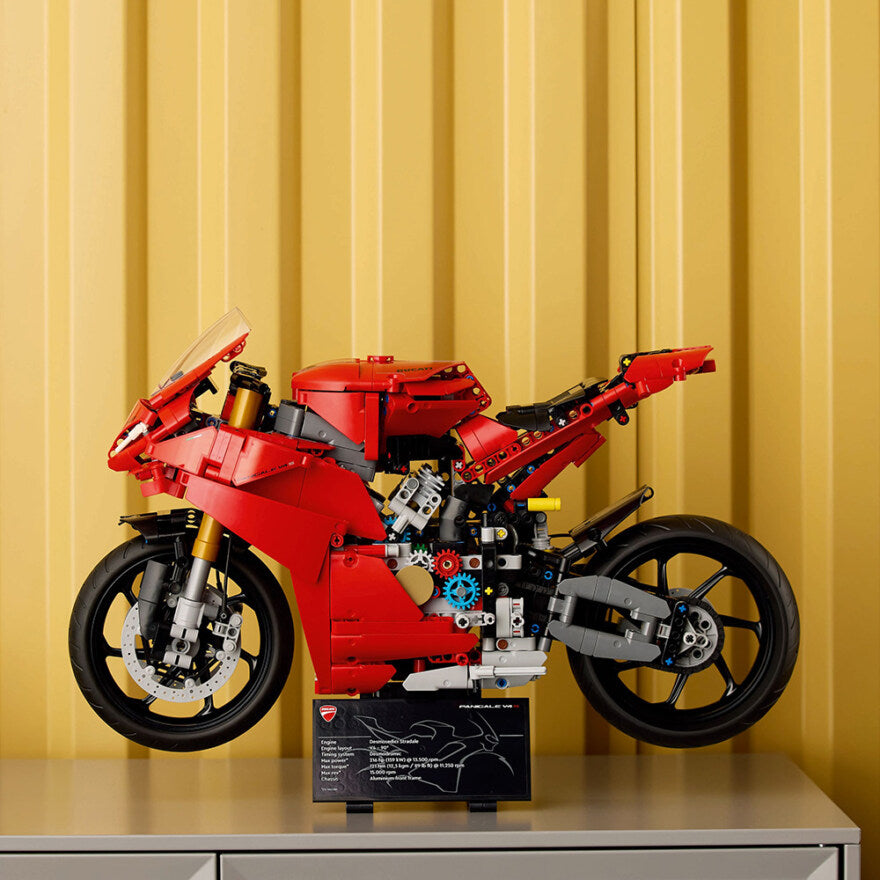 LEGO Technic 42202 Motocykl Ducati Pan (2)