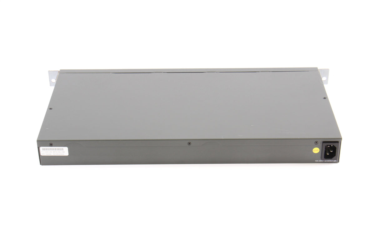 IBM SMC TigerSwitch de 26 puertos 4668-HC6-RFB – Reacondicionado (2)