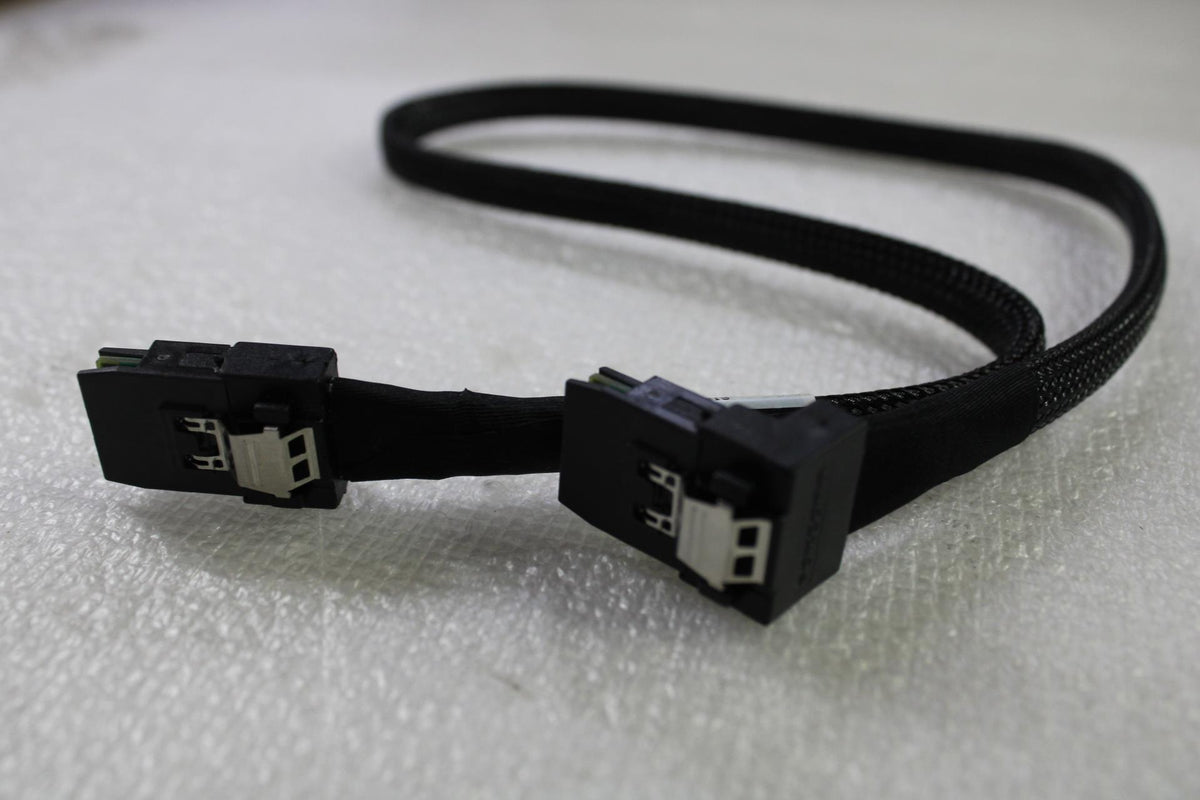 IBM SAS Signal Cable 46C9732-RFB – Reacondicionado