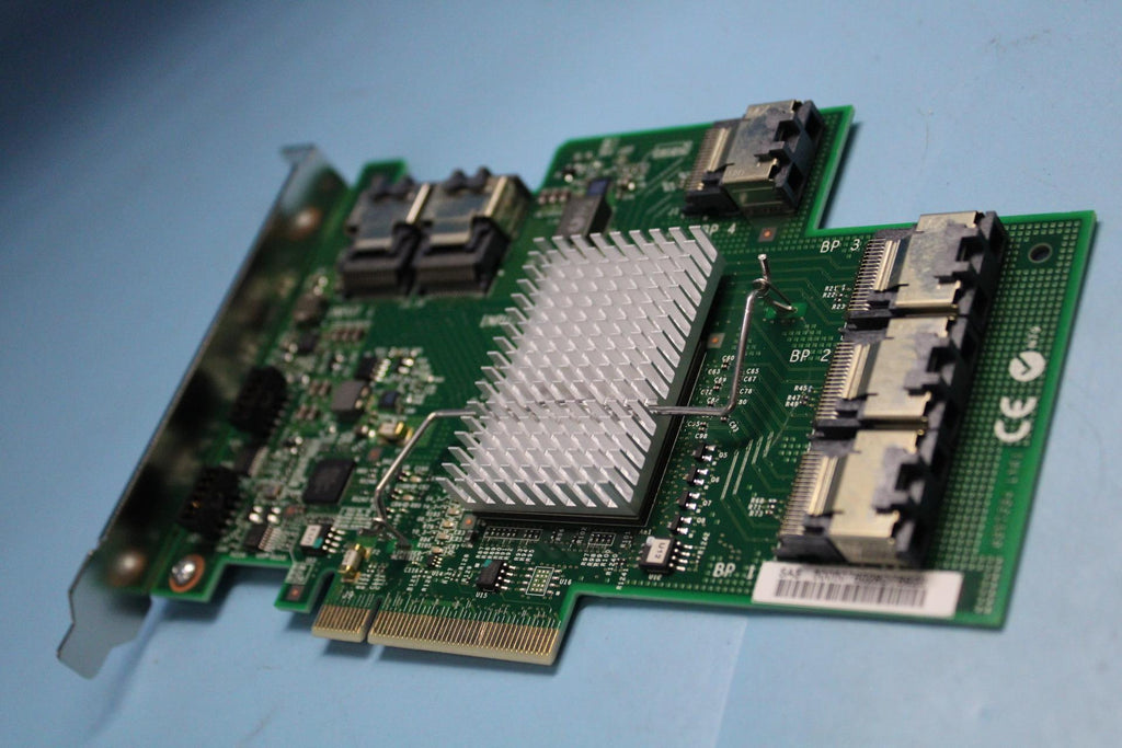 IBM SERVERAID EXP SAS DE 16 PUERTOS 46M0997-RFB – Reacondicionado