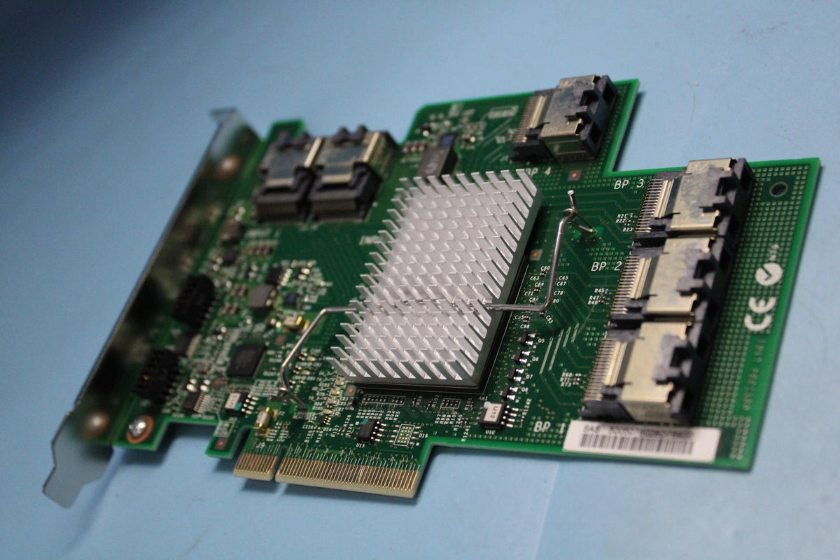 IBM SERVERAID EXP SAS DE 16 PUERTOS 46M0997-RFB – Reacondicionado