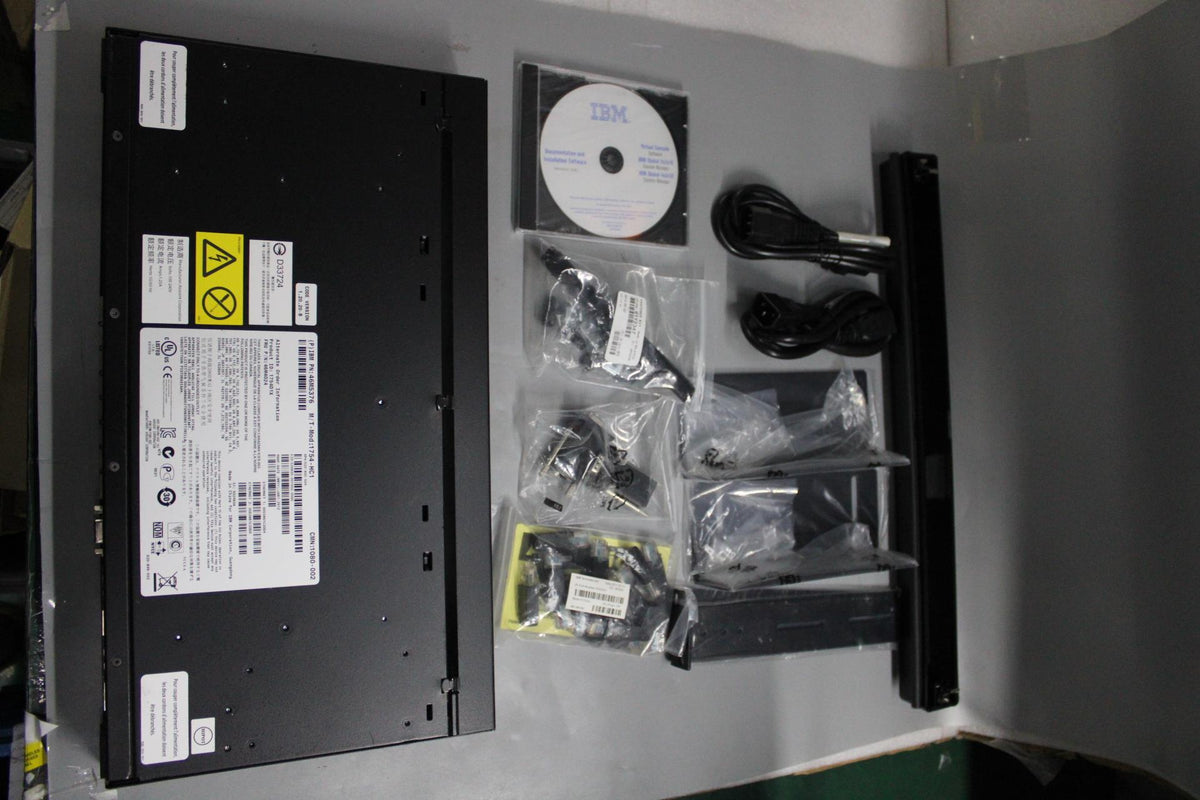 IBM GCM16 SW 46M4024-RFB – Reacondicionado