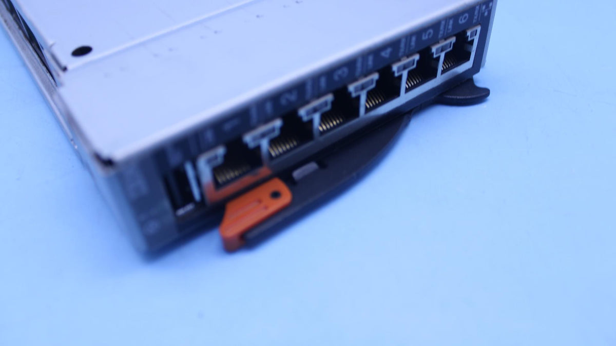 IBM MÓDULO DE CONECTIVIDAD DEL SERVIDOR 46M6151-RFB – Reacondicionado