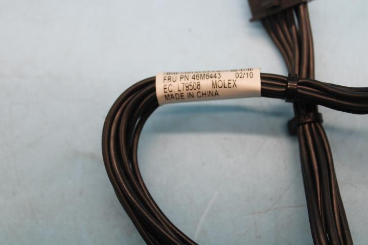 IBM CABLE DE ALIMENTACIÓN SAS PARA 8 HDD M2 46M6443-RFB – Reacondicionado