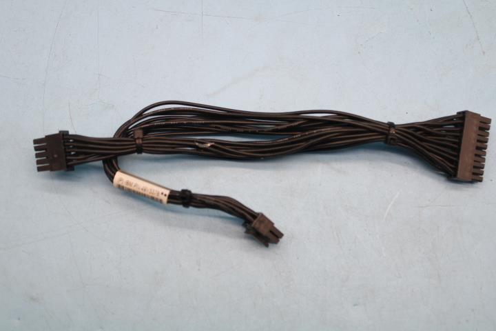 IBM CABLE DE ALIMENTACIÓN SAS PARA 8 HDD M2 46M6443-RFB – Reacondicionado