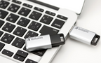Memoria USB Verbatim Secure Pro 16 GB (2)