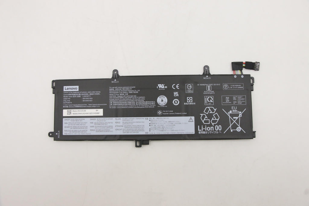 57Wh internal lithium-ion