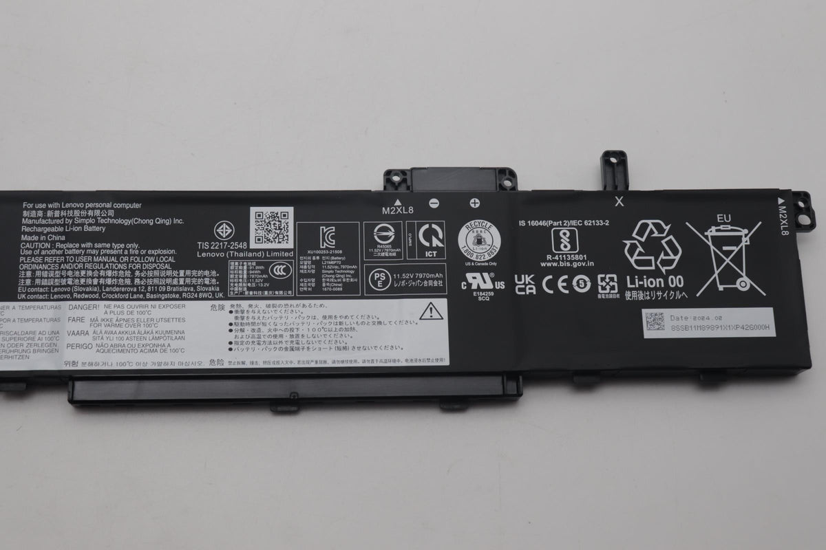 94Wh internal lithium-ion