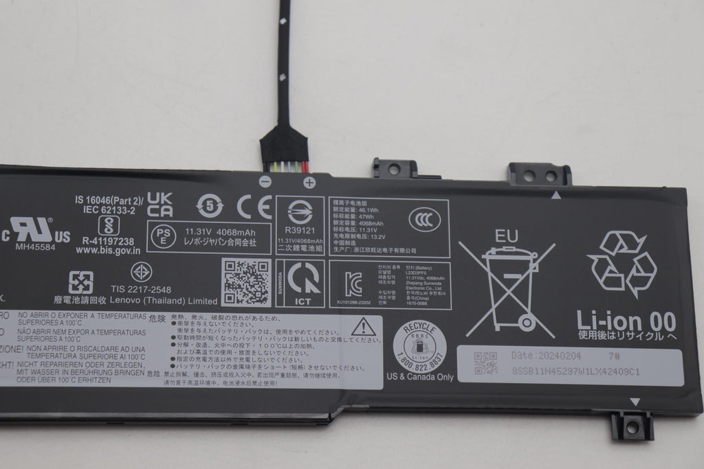 47Wh 3-cell lithium-ion