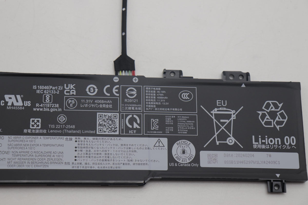 47Wh 3-cell lithium-ion