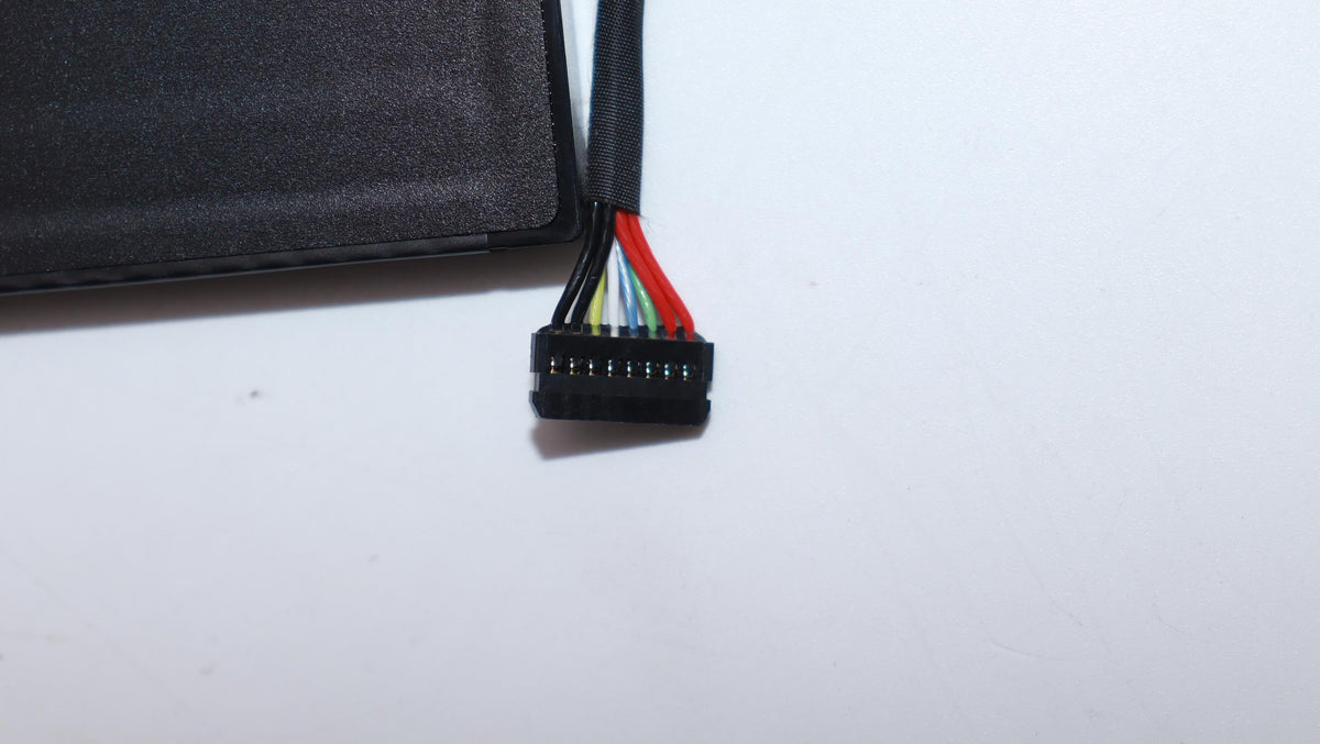 BATTERY 4cell 80Wh 15.08V