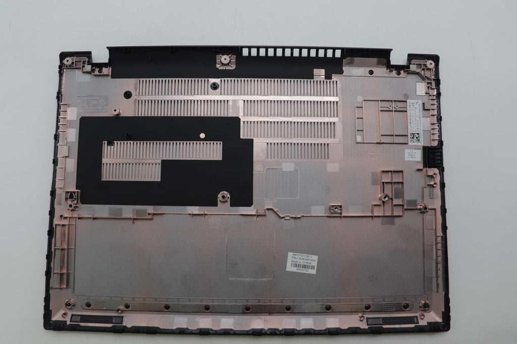 WWAN cover assembly for Intel