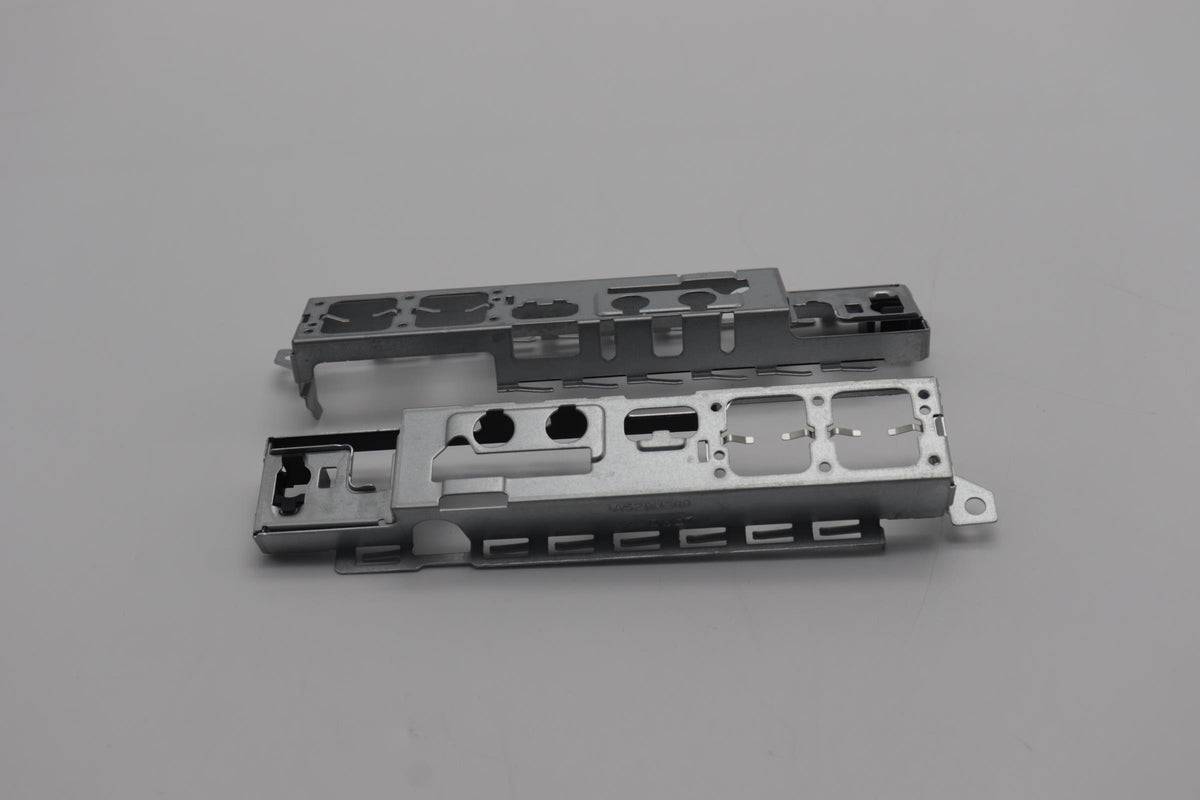 Front I/O bracket assembly