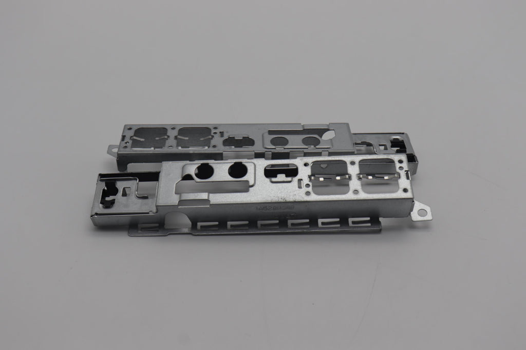 Front I/O bracket assembly