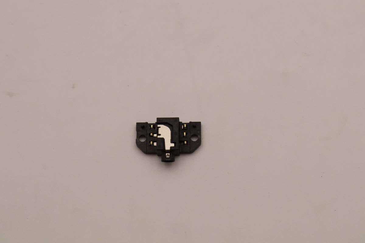Mechanical audio jack for