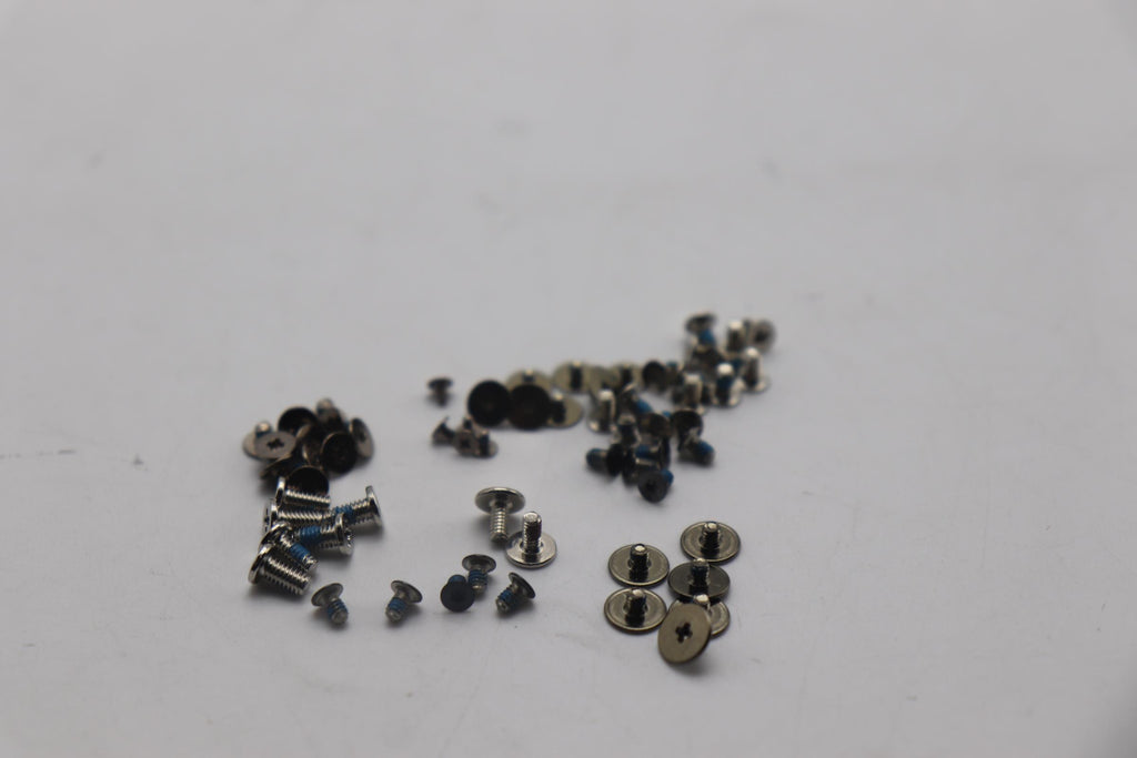SCREW Screw kit C 83KF