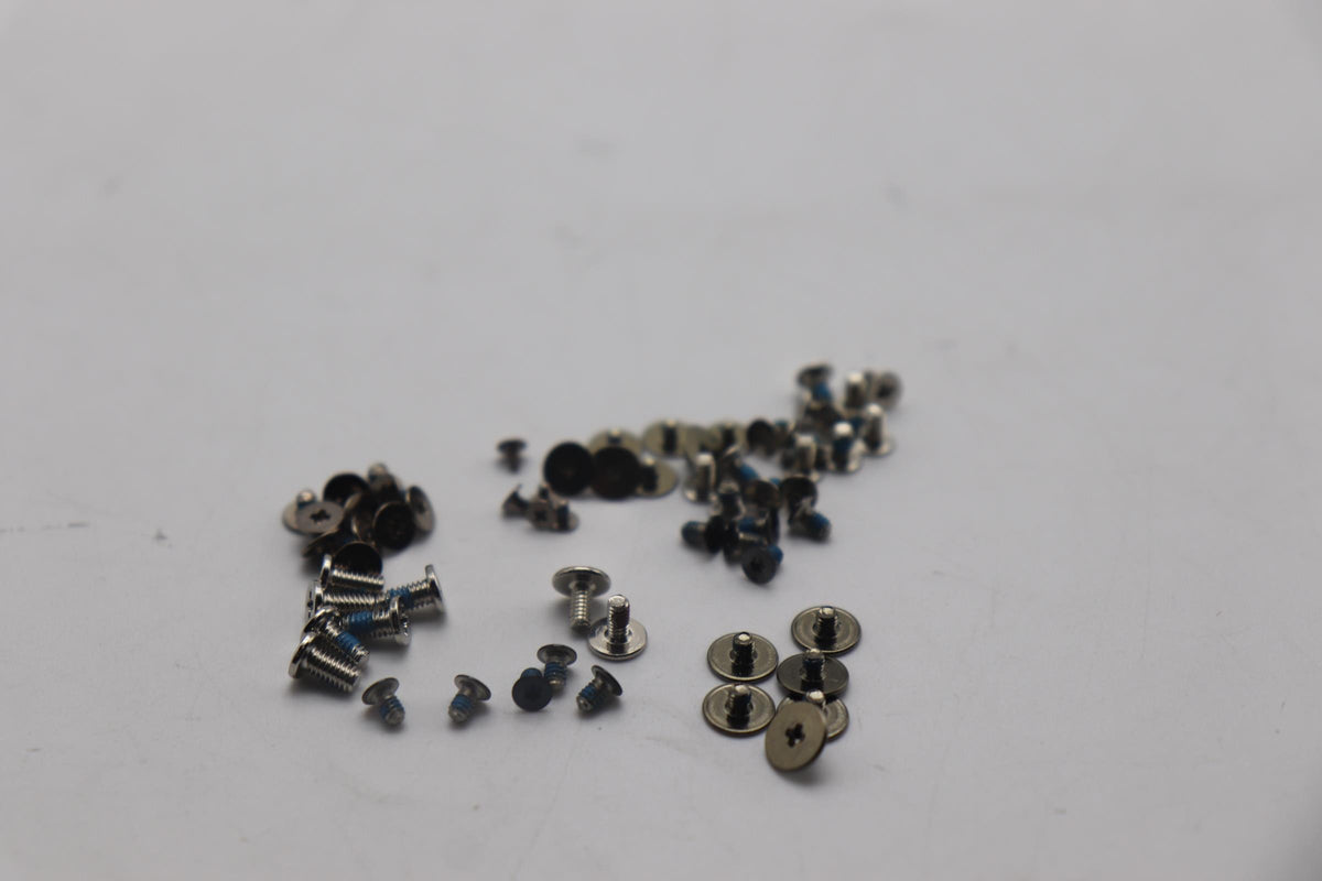 SCREW Screw kit C 83KF