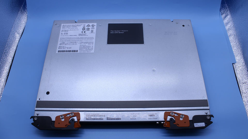 IBM Flex System FC3171 8GB SAN 69Y1933-RFB – Reacondicionado