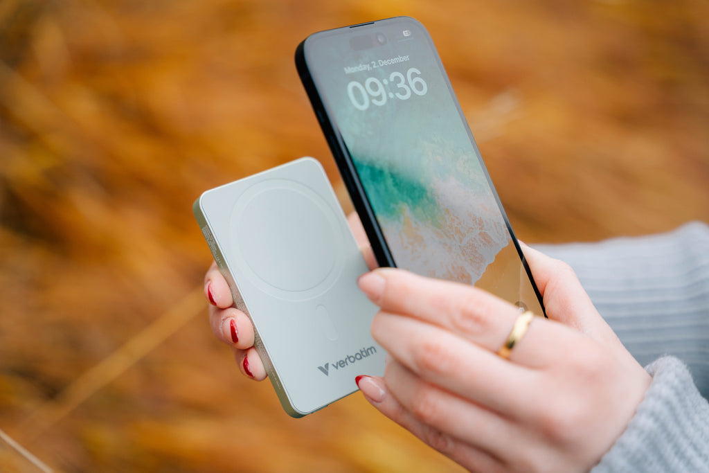 Verbatim Charge 'n' Go Essentials 10000 mAh Cargador inalámbrico Verde