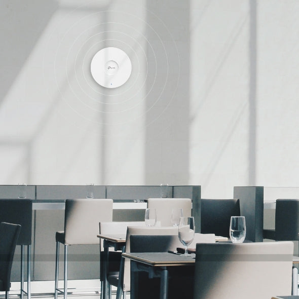 TP-Link Omada EAP670 punto de acceso inalámbrico 5400 Mbit/s Blanco Energía sobre Ethernet (PoE) (8)