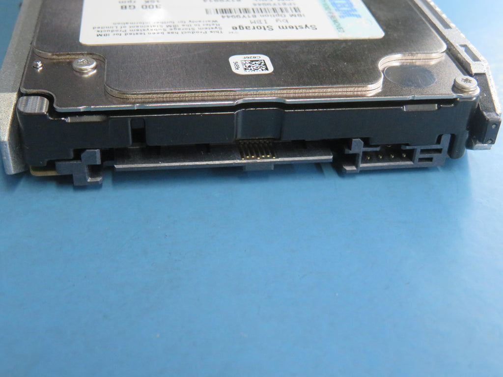 IBM 300GB 15K 6G 2.5" SAS HDD 81Y9914-RFB – Reacondicionado