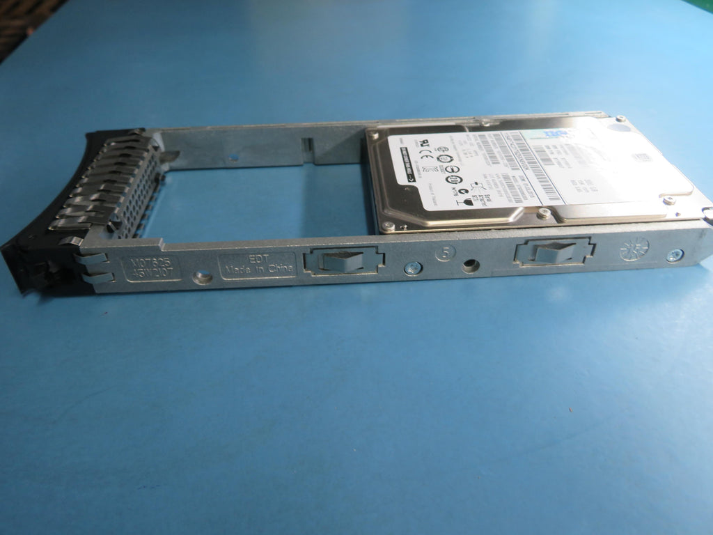 IBM 300GB 15K 6G 2.5" SAS HDD 81Y9914-RFB – Reacondicionado